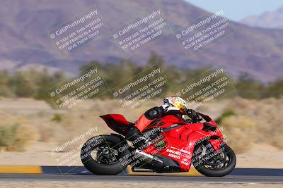 media/Dec-15-2023-Apex Assassins (Fri) [[91f19fb1c7]]/Trackday 1/Session 2 (Turn 4 Entry)/
